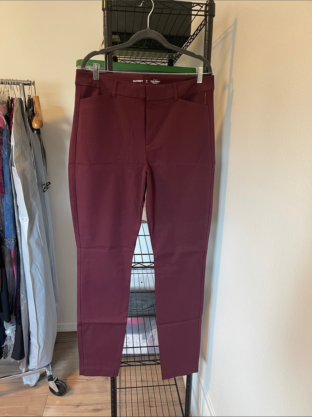 Old Navy TALL High Rise Pixie Skinny